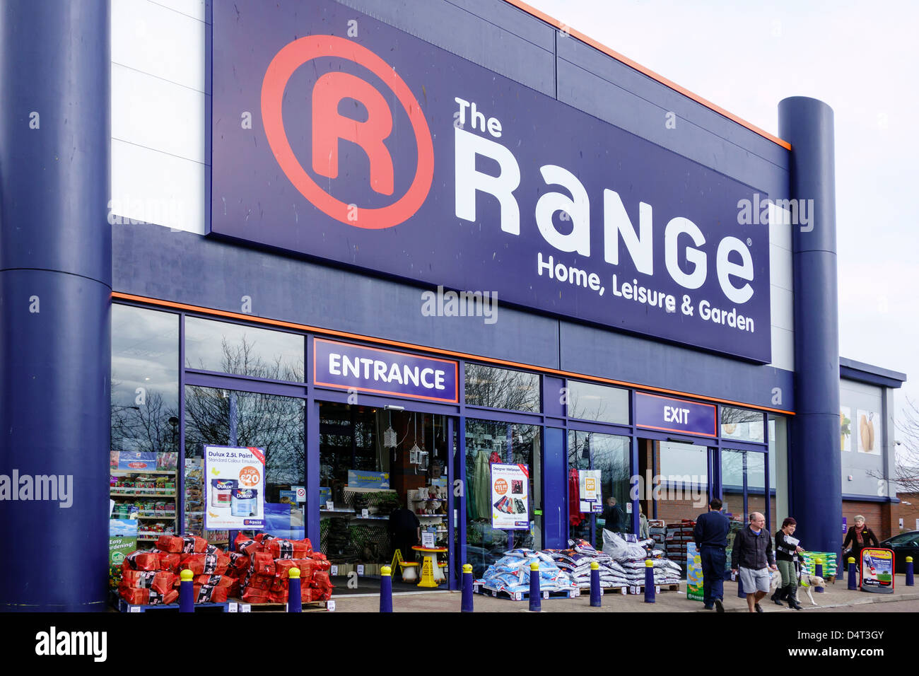 The Range Home Leisure and Garden Store Stock Photo - Alamy
