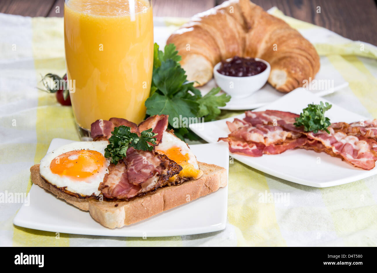 Breakfast with Eggs, Bacon and Orange Juice Stock Photo Alamy