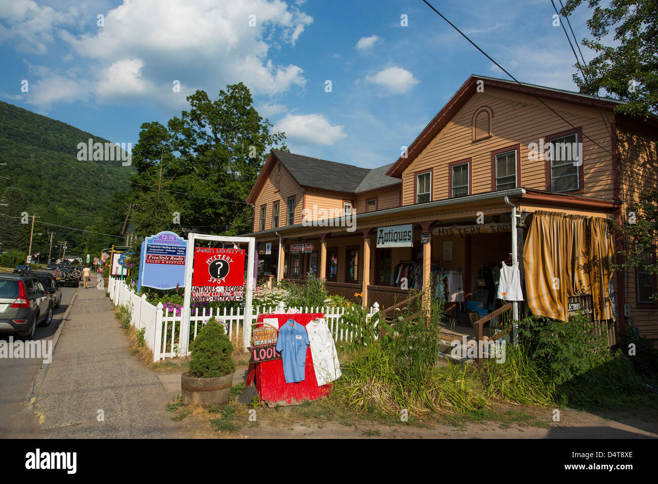 Phoenicia, Catskills, New York street view Stock Photo Alamy