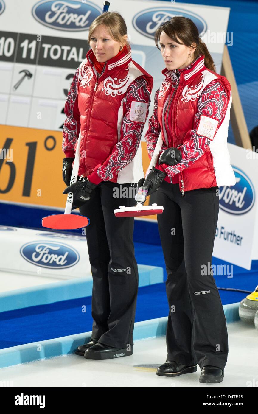 Rihanna - porno aktrisa. Birovning xotinidan blowjob