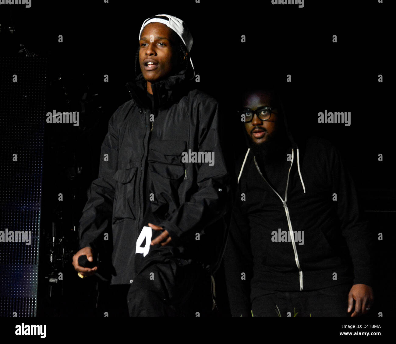 Black diamonds concert hi-res stock photography and images - Alamy