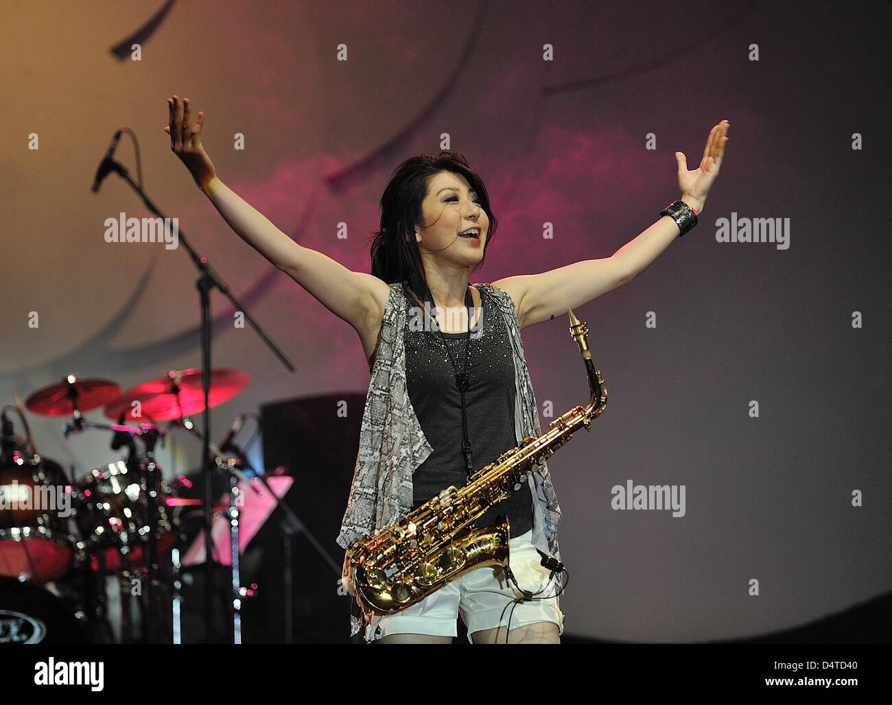 Kaori kobayashi hires stock photography and images Alamy