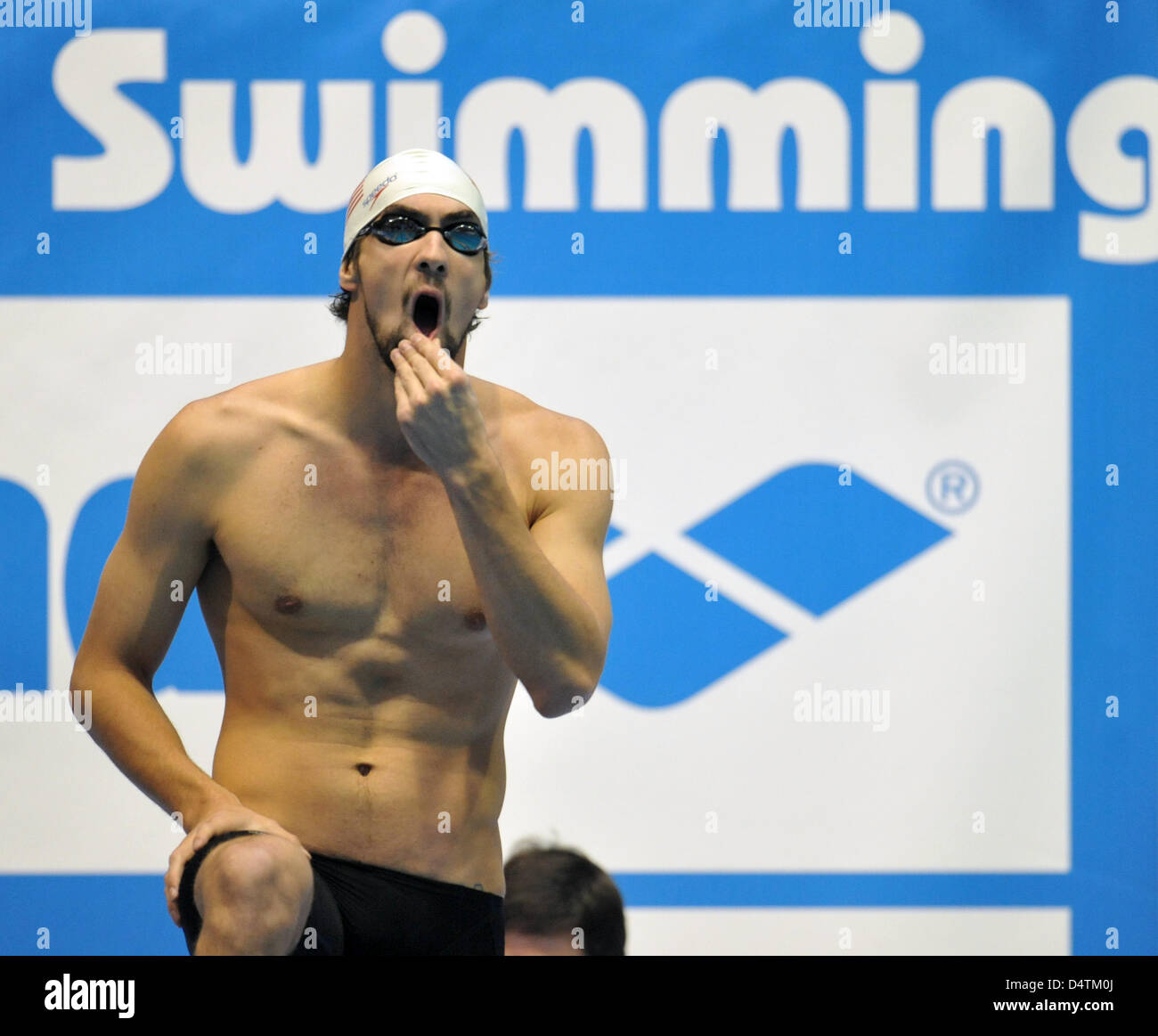 US swimmer Michael Phelps during the short track world cup event in Berlin, Germany, 14 November 2009. Phelps competes in short swim suits, complyng with a rule which will be introduced the following year. Photo : Bernd Thissen Stock Photo