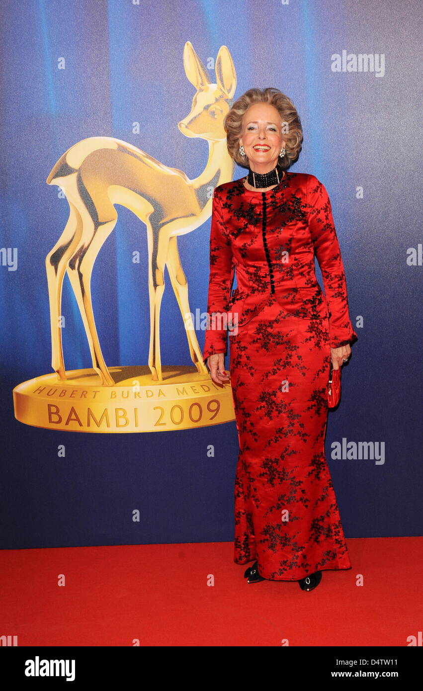 Isa von Hardenberg arrives for the Bambi 2009 award gala in Potsdam, Germany, 26 November 2009. The Bambi awards are annually awarded by Hubert Burda Media, this year?s Bambi is the 61st edition. It is the oldest and most important media award in Germany. Photo: Jens Kalaene Stock Photo