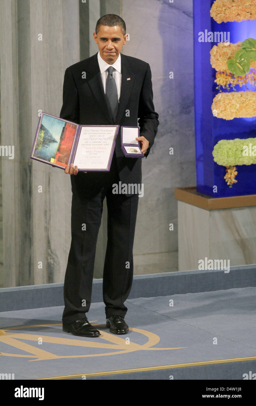 The Laureate Of The Nobel Peace Prize 2009 U S American President the-laureate-of-the-nobel-peace-prize-2009-u-s-american-president