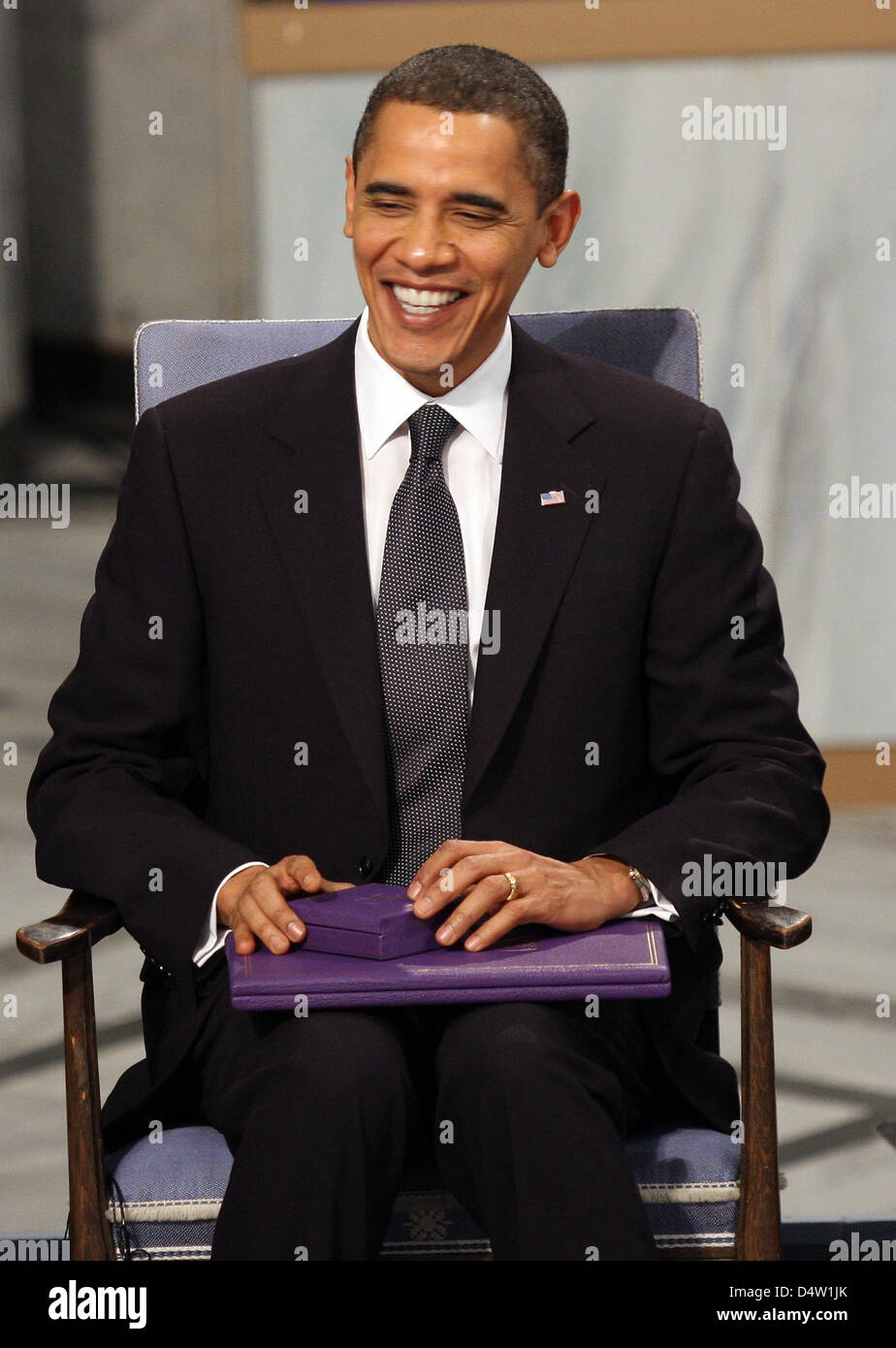 The Laureate Of The Nobel Peace Prize 2009 U S American President the-laureate-of-the-nobel-peace-prize-2009-u-s-american-president