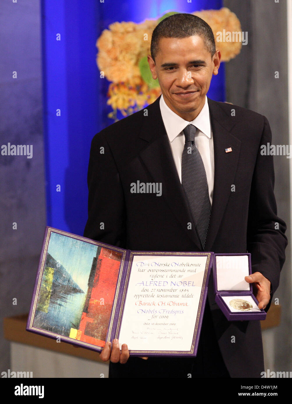 The Laureate Of The Nobel Peace Prize 2009 U S American President 
