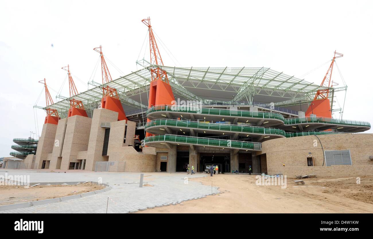 Exterior view on the construction site of Mbombela stadium in Nelspruit, South Africa, 09 December 2009. The stadium will be  one of the venues for the FIFA 2010 World Cup. Photo: Bernd Weissbrod Stock Photo