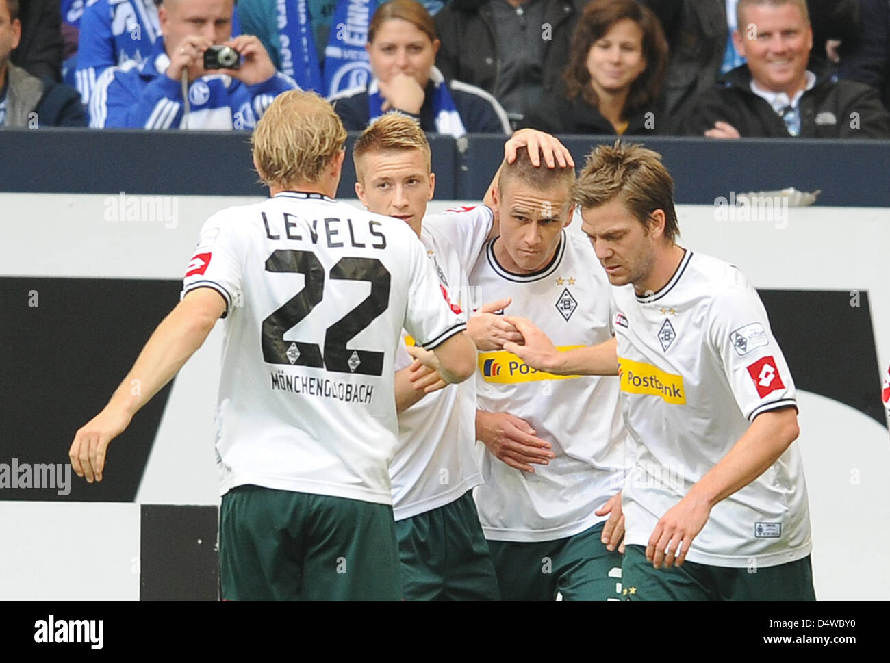 Soccer macth hi-res stock photography and images - Alamy
