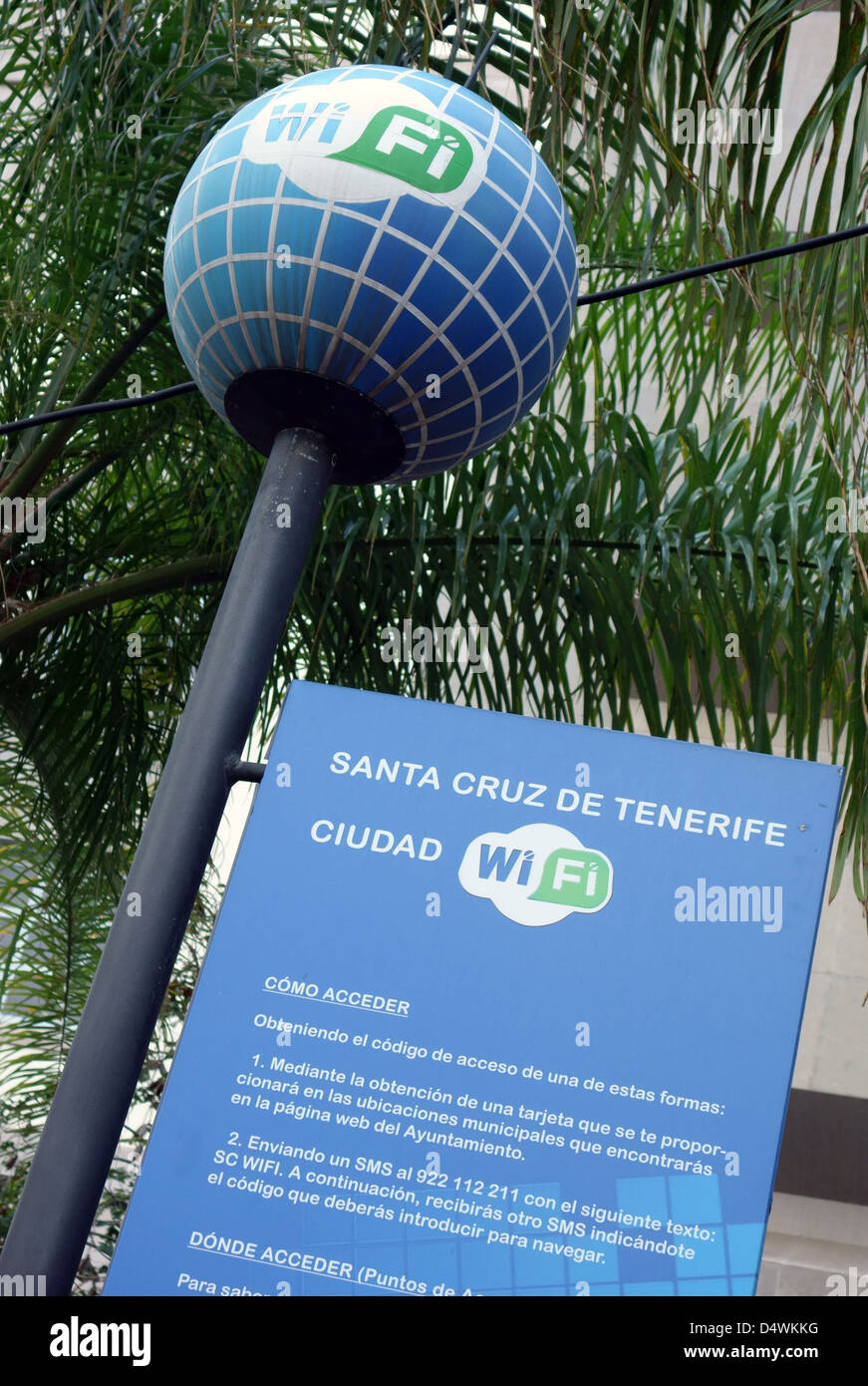 Information on accessing public wi-fi in street in Santa Cruz de Tenerife, Canary Islands Stock Photo