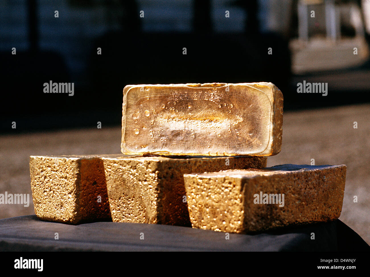 Gold bricks hires stock photography and images Alamy