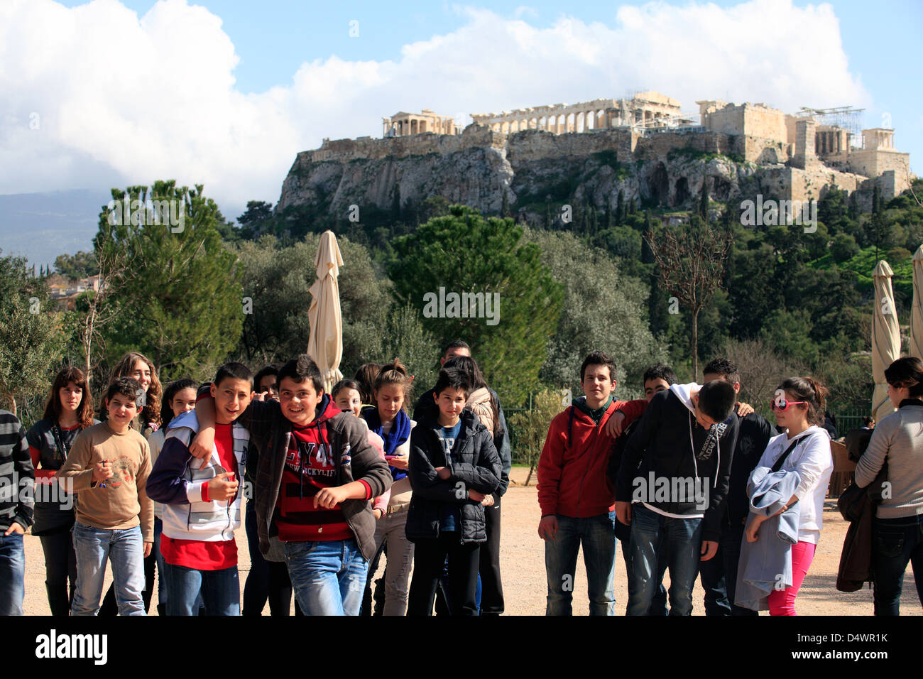 Group school children hi-res stock photography and images - Alamy