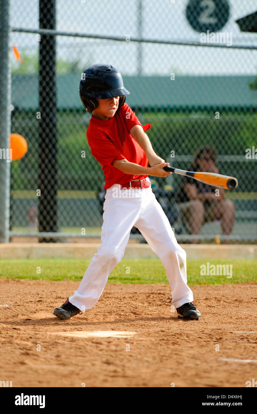 Free Images : boy, young, youth, action, swing, pitch, batter, outdoors,  american, sports, pitcher, helmet, swinging, uniform, athlete, striking, baseball  player, catcher, ball game, baseball bat, little league, hitter, team  sport, infielder