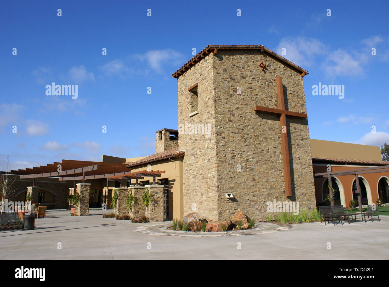 st-thomas-more-catholic-church-stock-photo-alamy