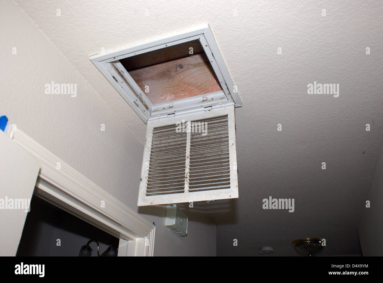 Ceiling Air Vent Stock Photos Ceiling Air Vent Stock Images Alamy