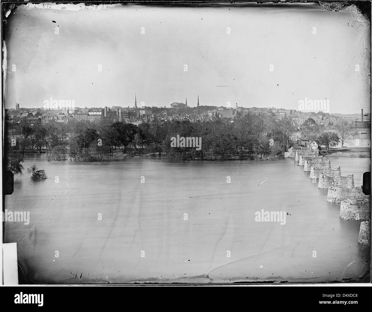 View of Richmond, Va Stock Photo - Alamy - Beautiful Views Of Richmond Va Nestled Con Harbour