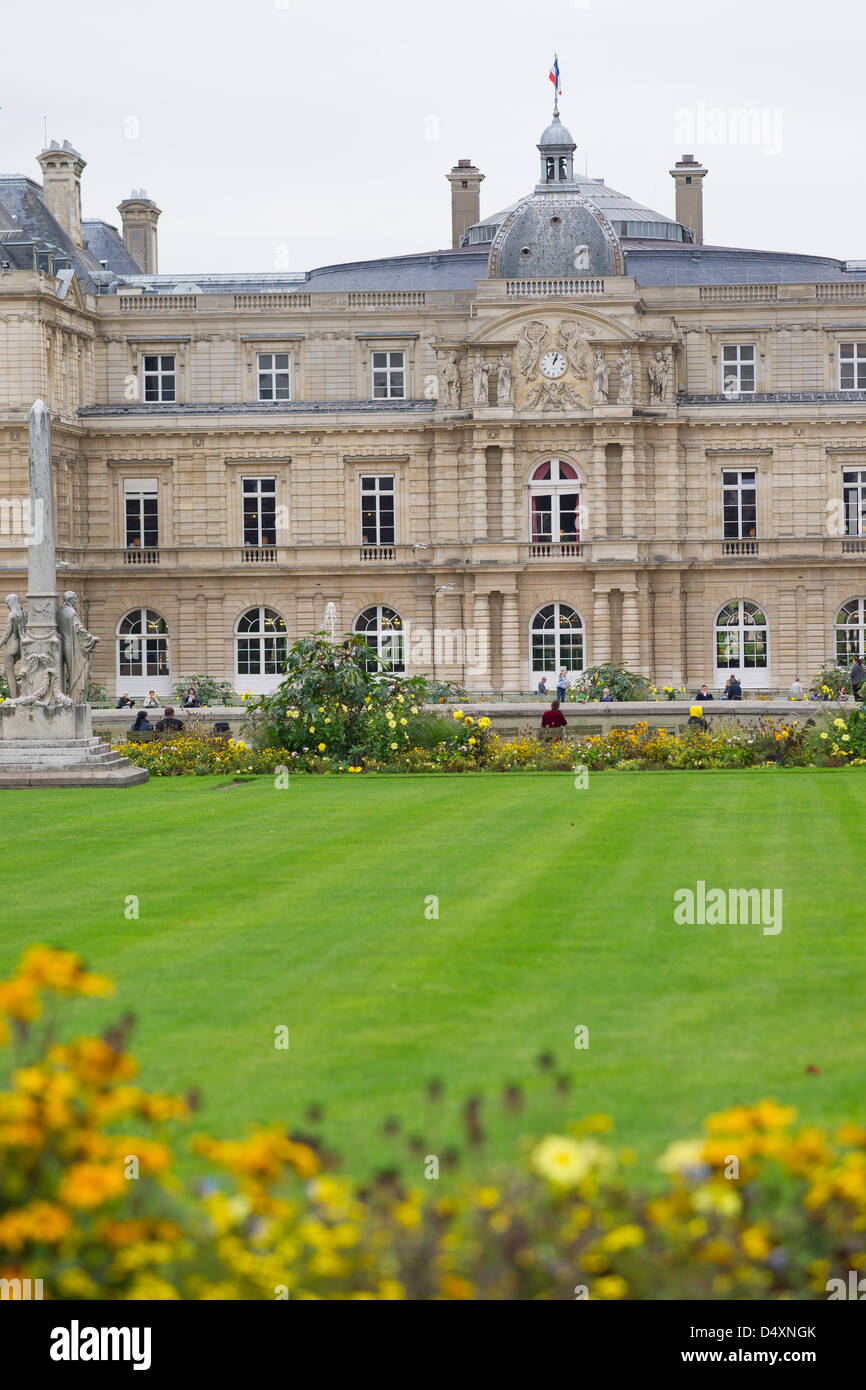 Castle in Paris Stock Photo Alamy