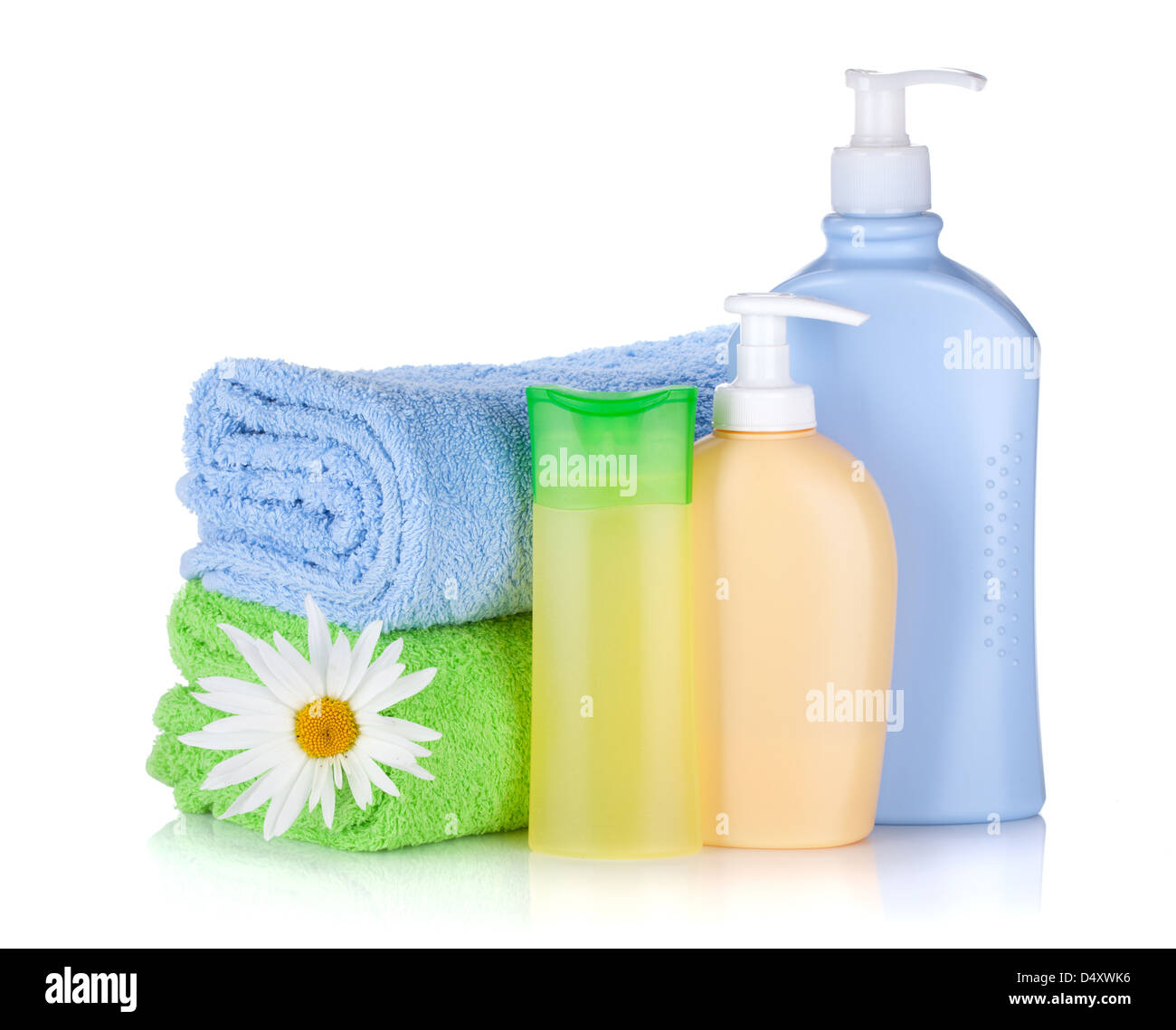 жидкое и твердое мыло. химические средства гигиены. мыльные принадлежности. мыло средство личной гигиены. гигиеническая косметика.