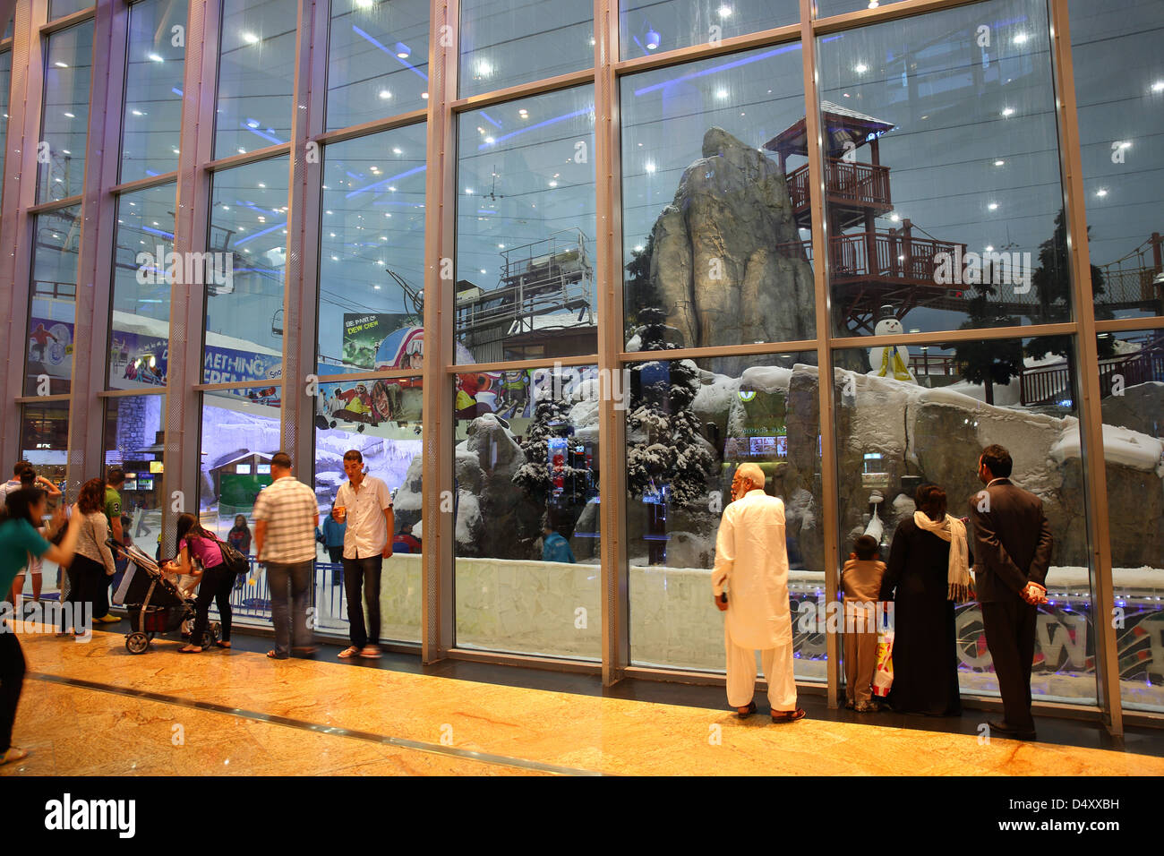 Indoor snow park at the Mall of the Emirates, Dubai, United Arab Emirates Stock Photo