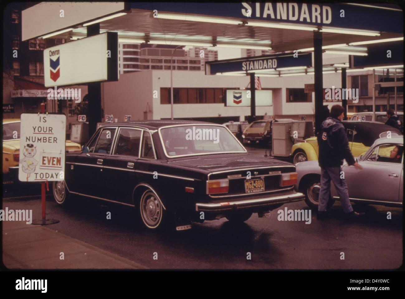 Gas shortage usa 1973 hi-res stock photography and images - Alamy