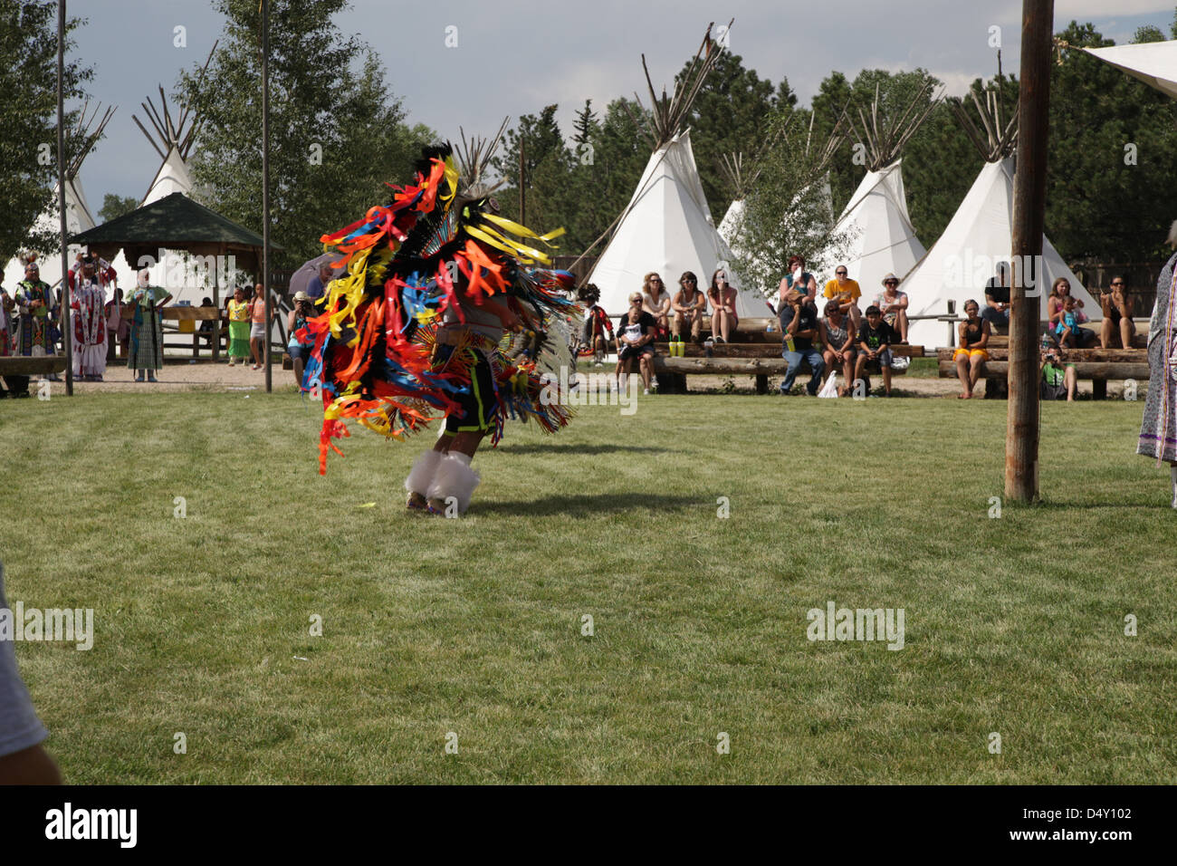 Native Americans dancing at Cheyenne Frontiers day Stock Photo Alamy