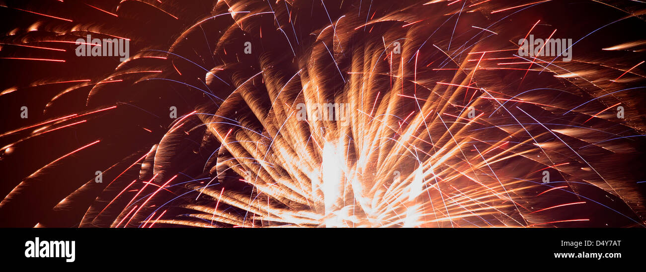 Firework displays hi-res stock photography and images - Alamy
