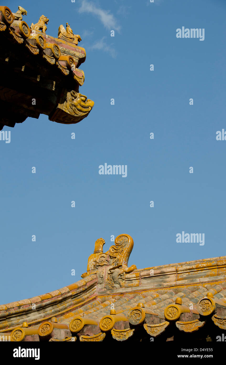 China, Beijing, Forbidden City.Ti Shun Tang (Hall of Consolation) Empress Dowager living quarters. Yellow ceramic roof detail. Stock Photo