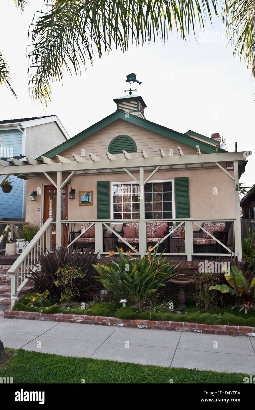 Front exterior of middle class beach house, Laguna Beach, California, USA Stock Photo