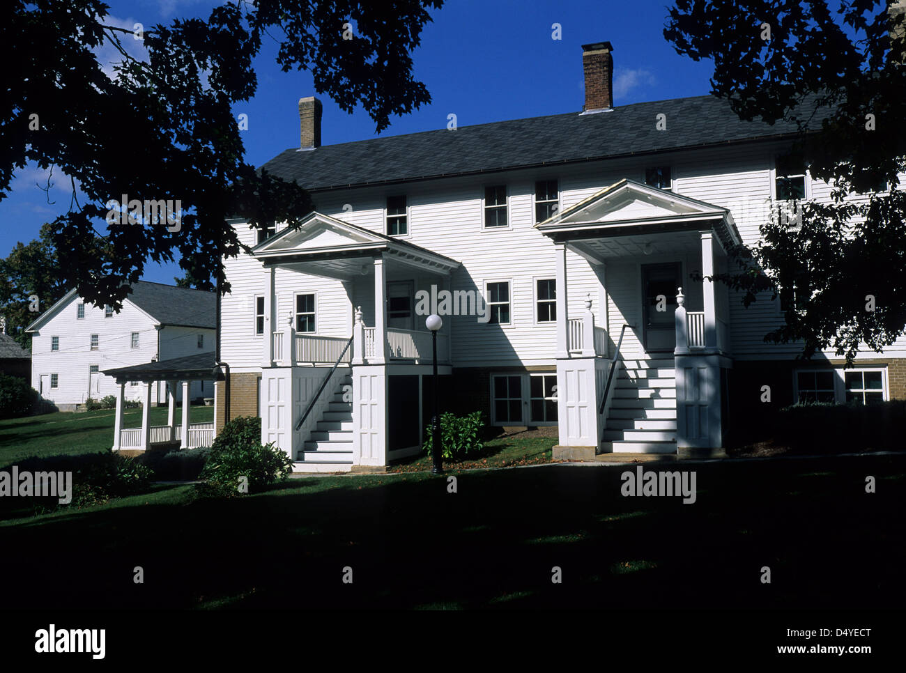 Elk2811061 New Hampshire, Canterbury Shaker Village, Enfield House