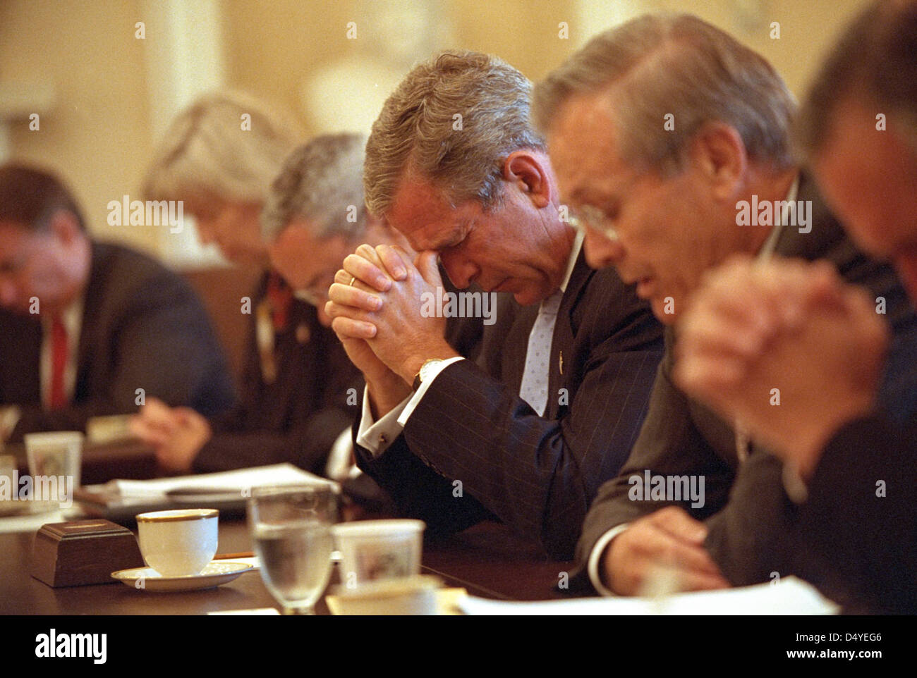 911: President George W. Bush with Cabinet, 09/14/2001. Stock Photo