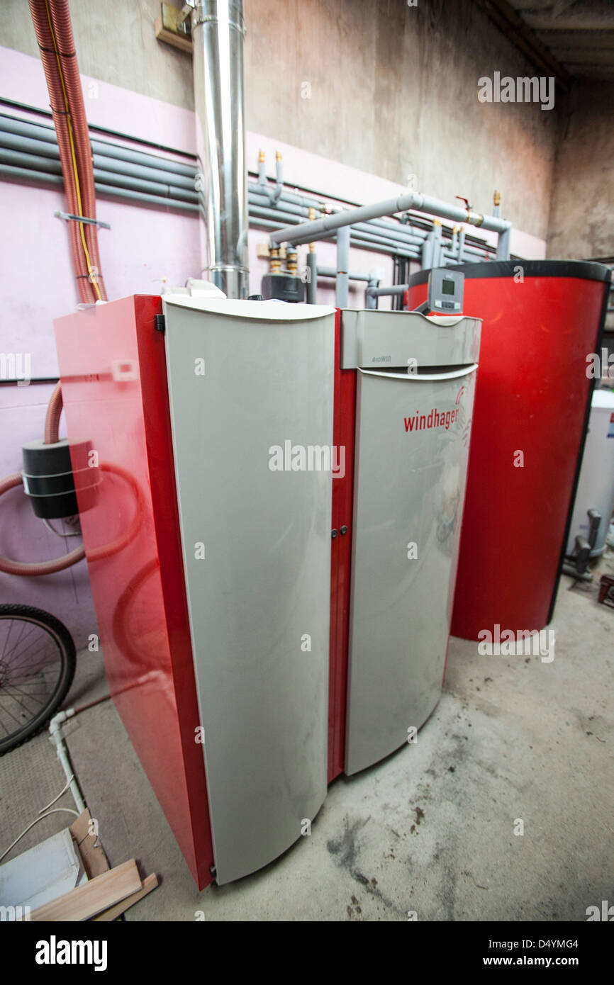 Pellet boiler hi-res stock photography and images - Alamy