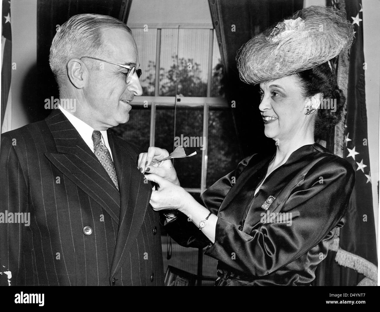Photograph of Poppy Presentation to President Harry S. Truman, 04/29/1946 Stock Photo