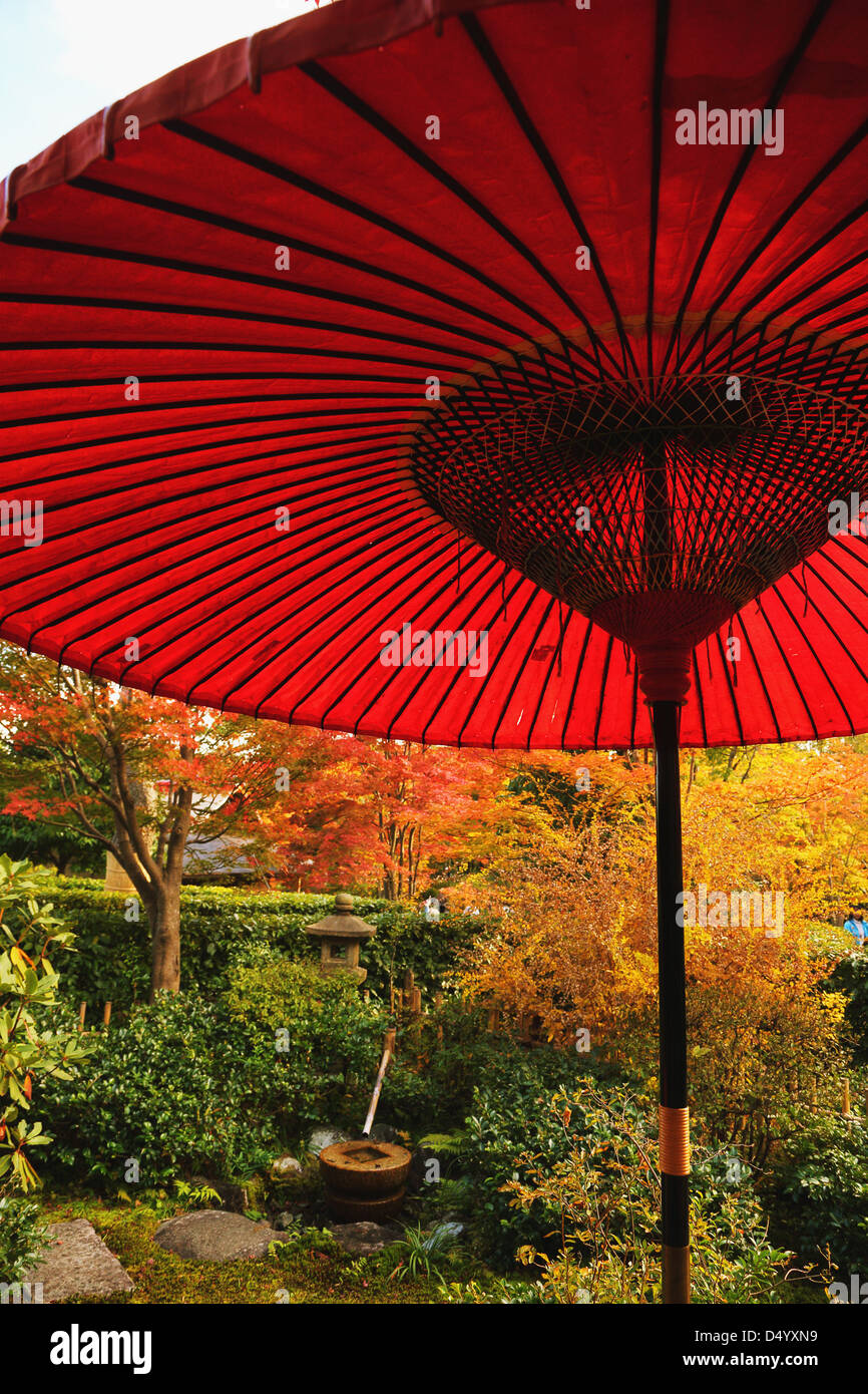 Red paper parasol at Showa Kinen Park, Tokyo Stock Photo - Alamy