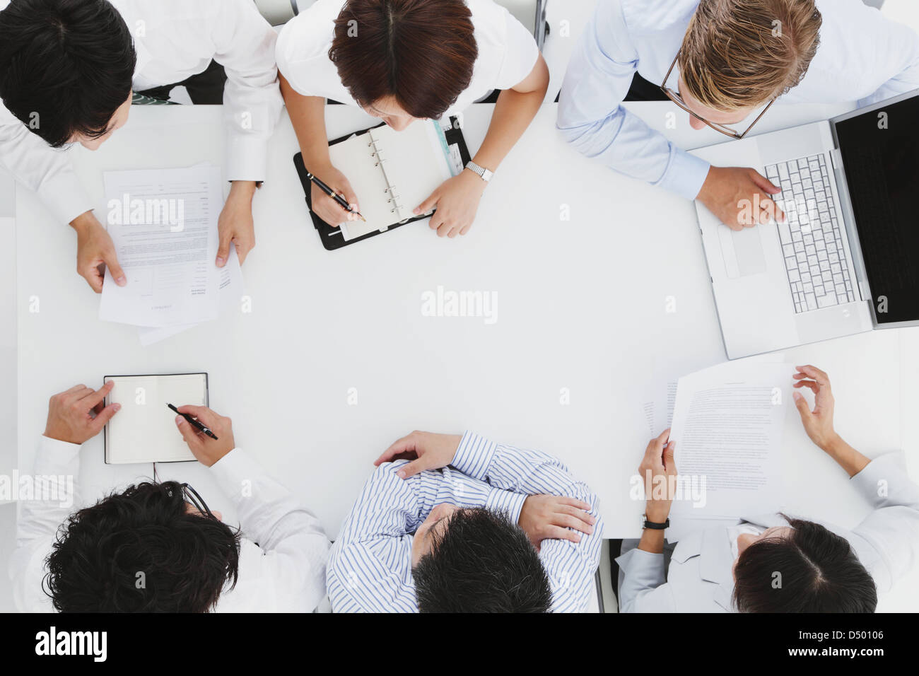 Japanese business meeting hi-res stock photography and images - Alamy