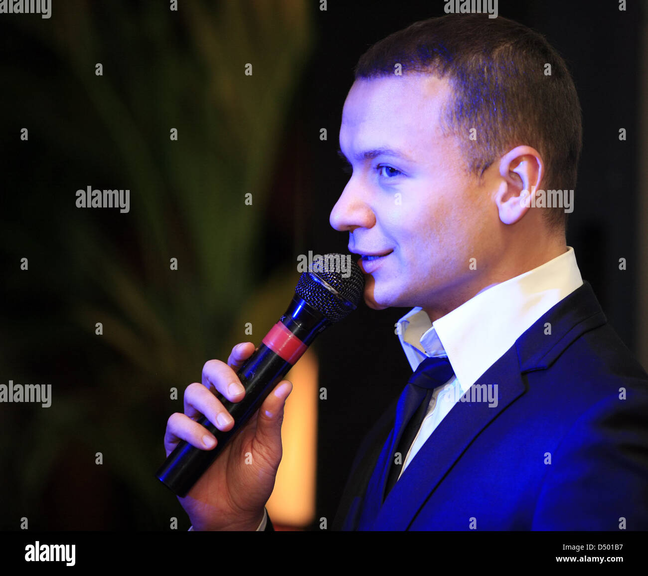 MOSCOW - DEC 25 : Russian actor Alexander Oleshko a show in Moscow in ...