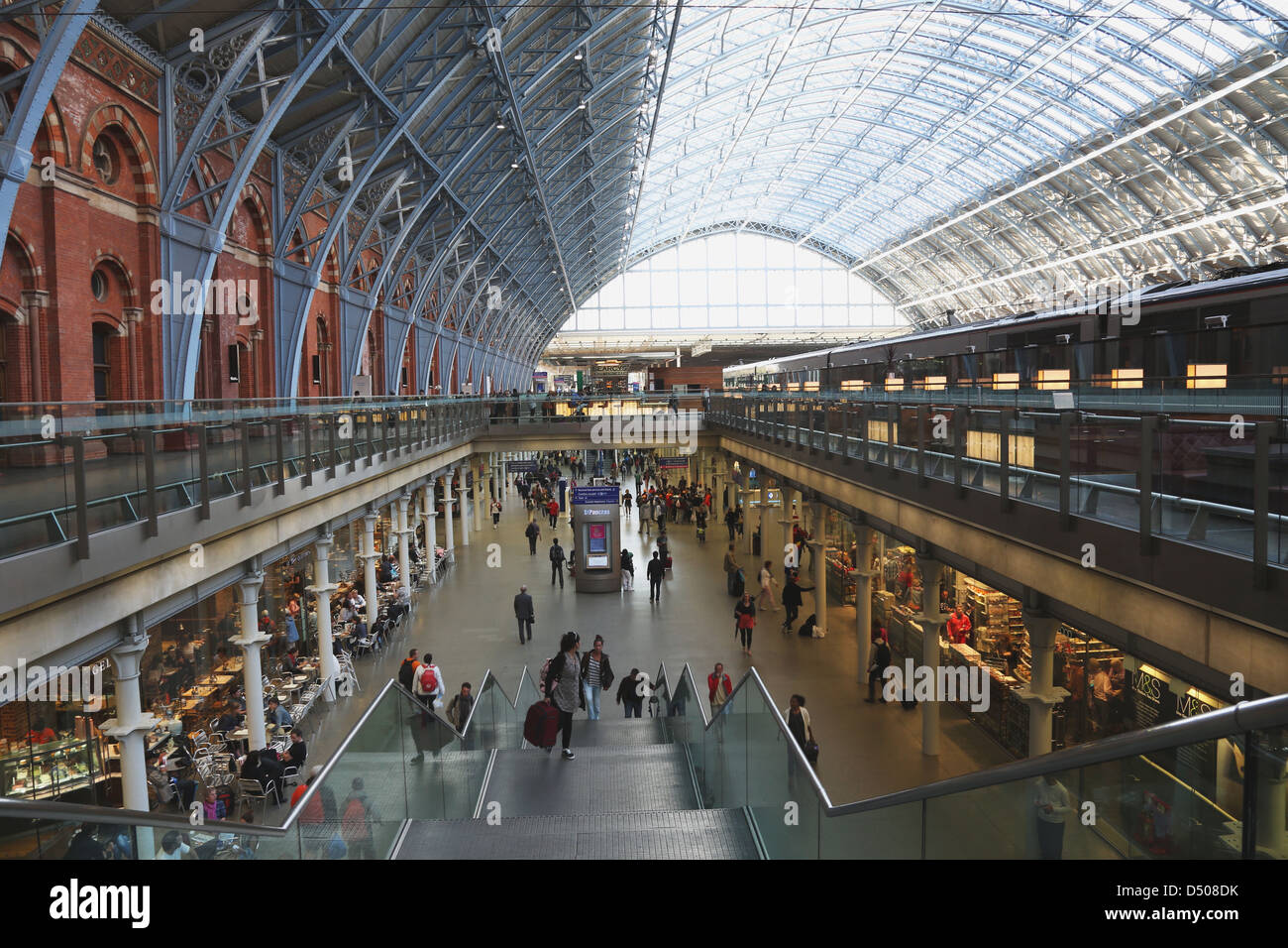 St Pancras Station in London, England Stock Photo Alamy