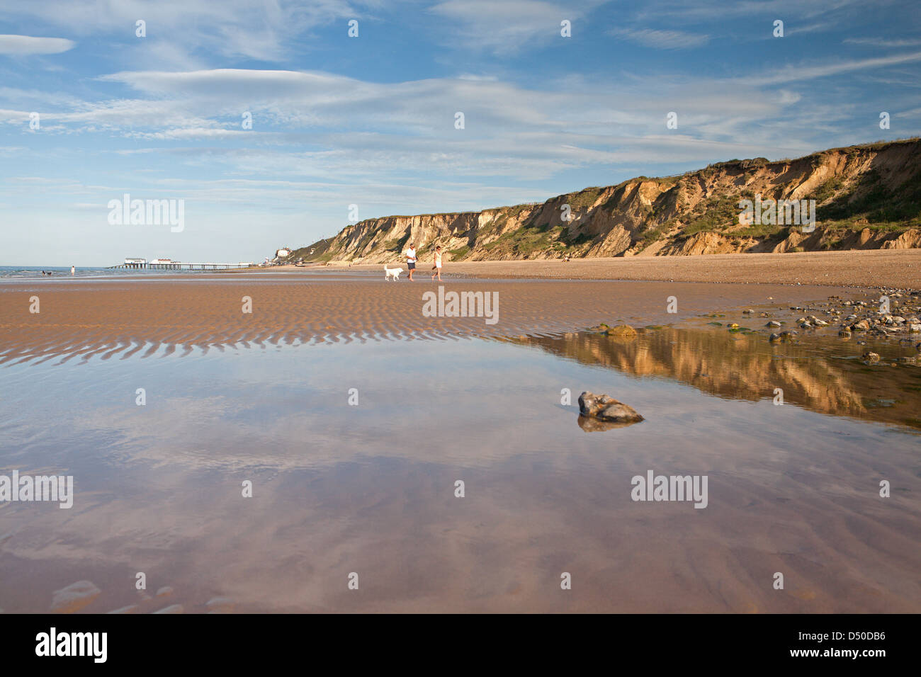 UK; ENGLAND; CROMER; NORFOLK; SEASIDE; BEACH; TOWN; HOLIDAY Stock Photo