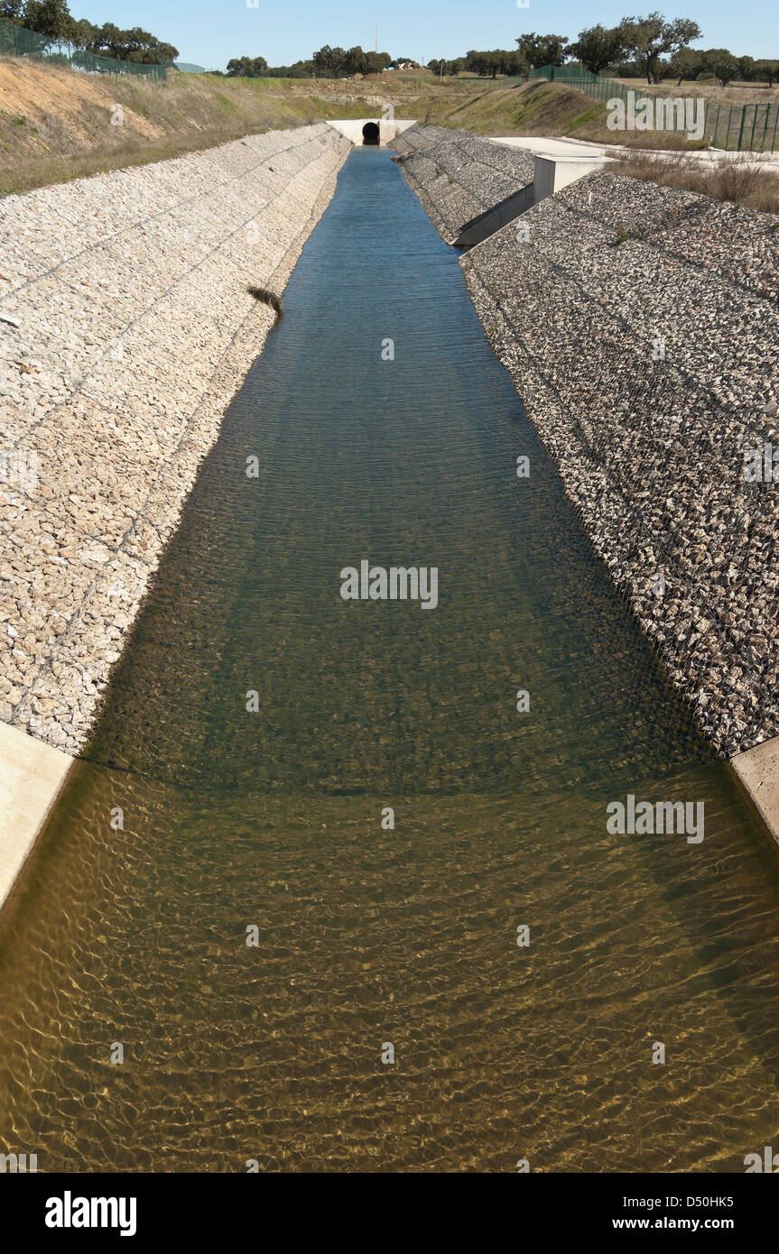 Limestone water canal High Resolution Stock Photography and Images Alamy