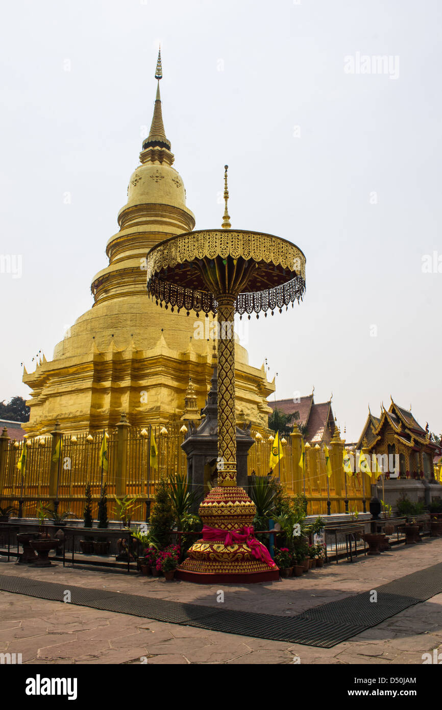 golden Chedi which is a major place of worship, Phra That Hariphunchai Stock Photo