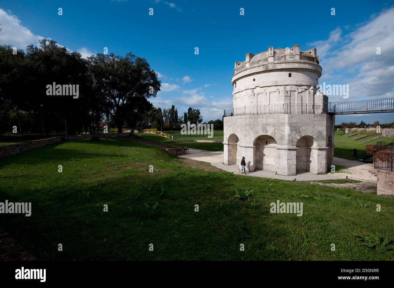 mausoleo di teodorico a ravenna