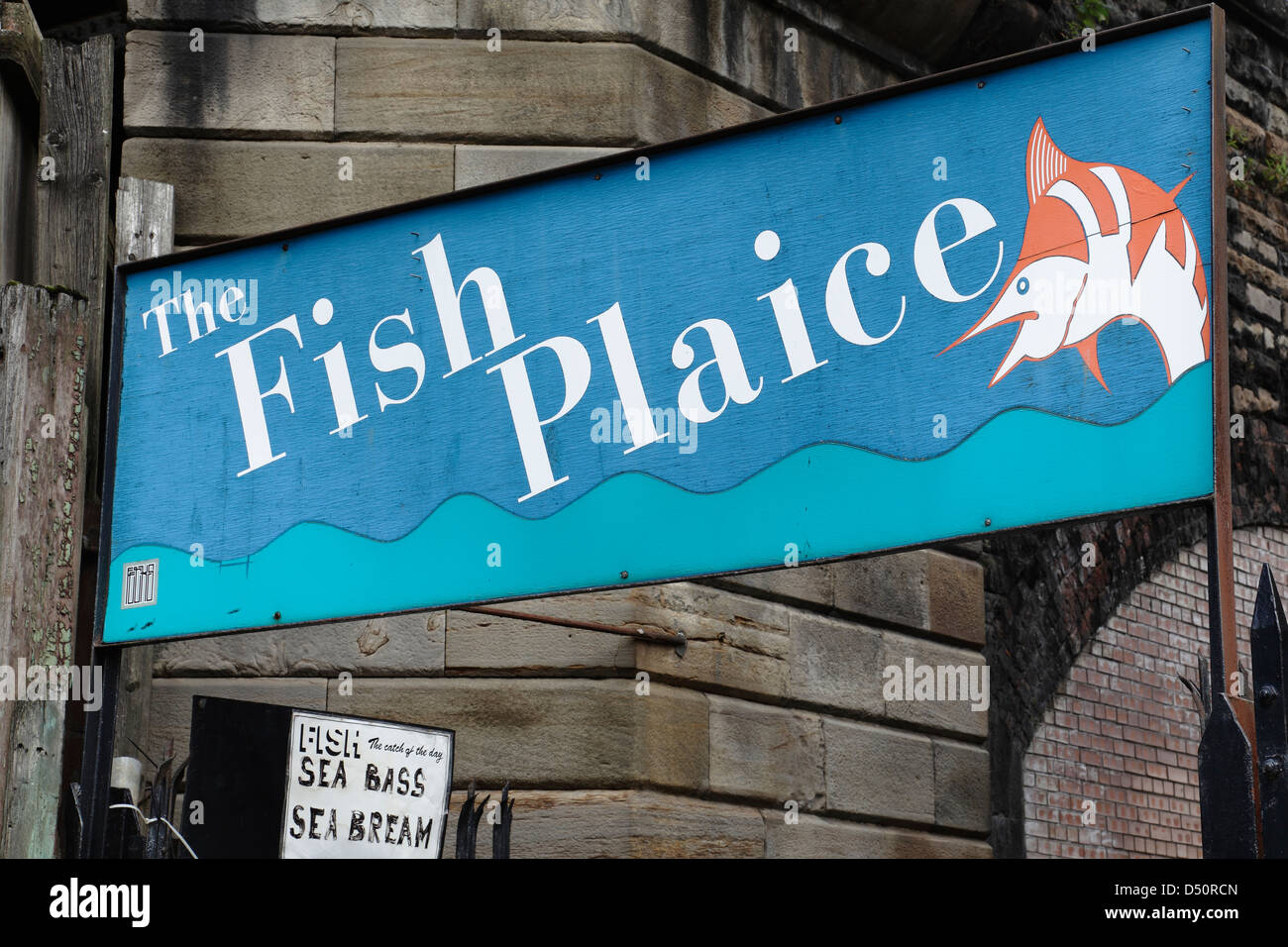 Fishmongers sign hires stock photography and images Alamy