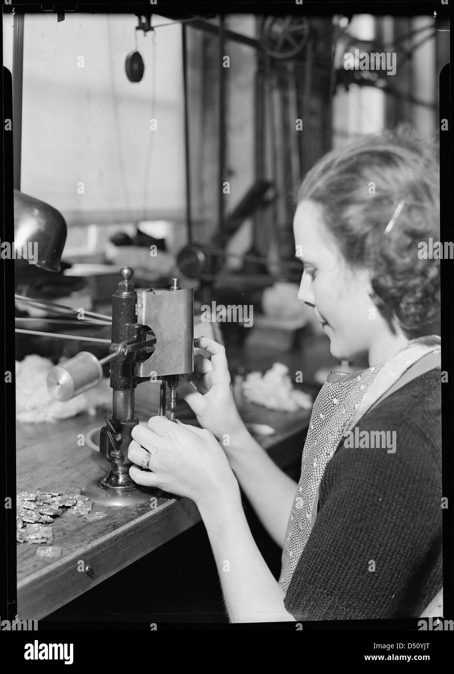 Hamilton Watch . Operation tapping dial foot simple operation for threading holes in parts