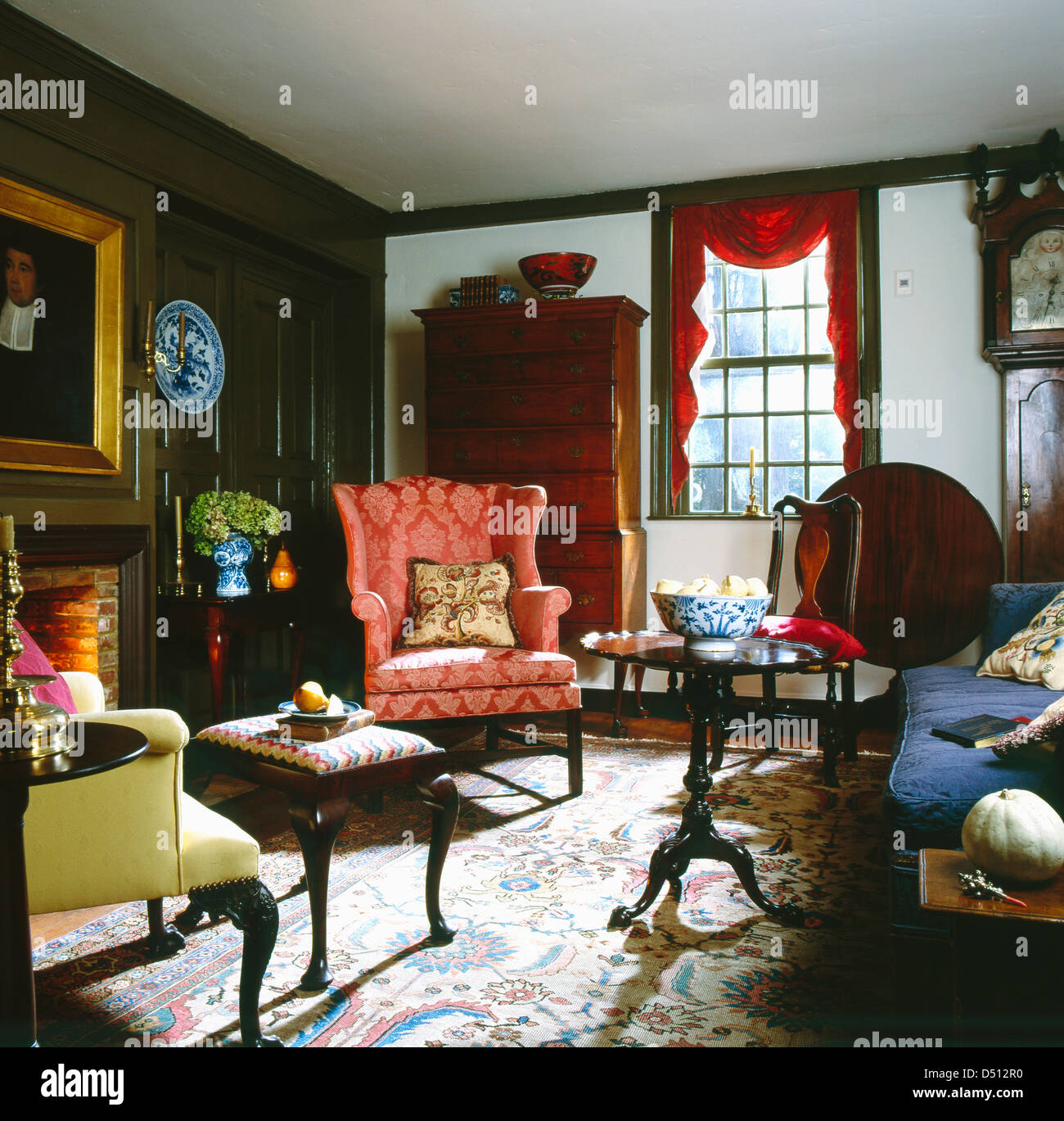 Tables 18th Century High Resolution Stock Photography and Images - Alamy