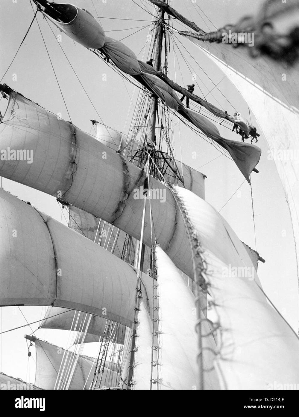 Looking aloft at the foremast of the 'Parma' Stock Photo
