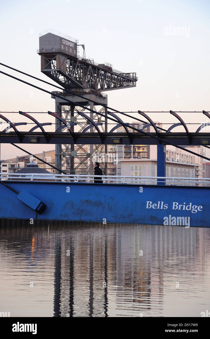 River Clyde, Bells Bridge and Finnieston Crane in Glasgow, Scotland Stock Photo