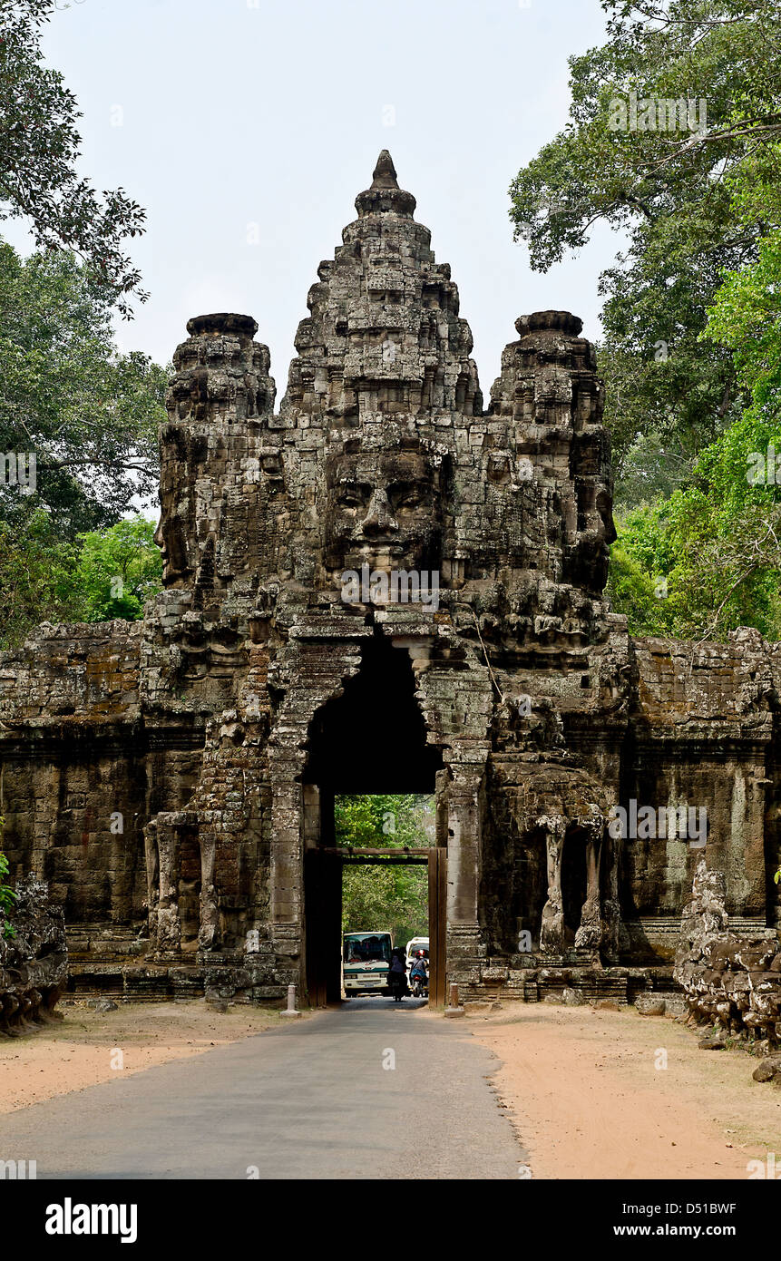 Angkor Wat Complex Entrance Gate Cambodia Stock Photo Alamy