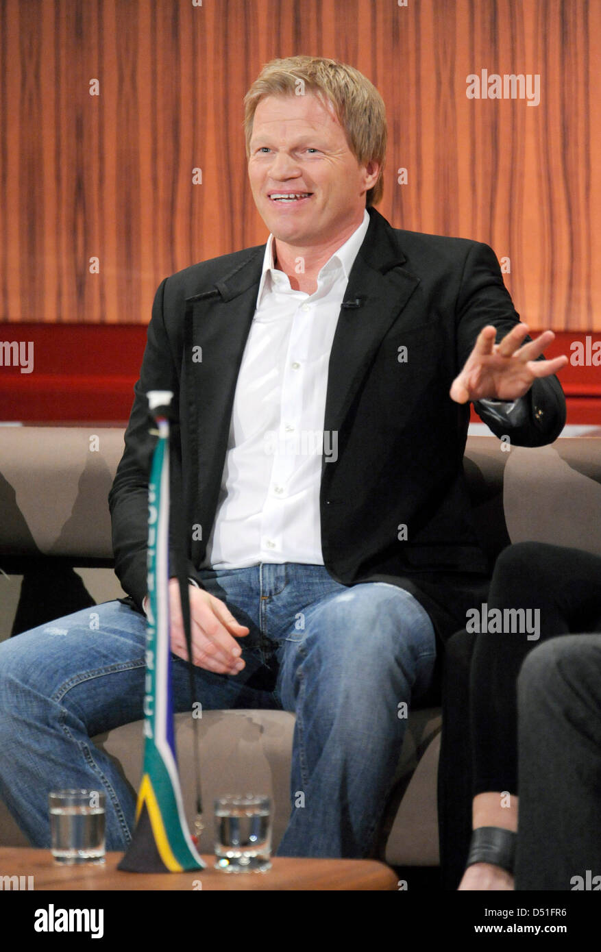 Former German national soccer team keeper Oliver Kahn talks during the recording of the German TV show 'People 2010' at the Bavaria studios in Geiselgasteig, Germany, 10 December 2010. Show guests are people who have been in the headlines, small or big ones alike, in 2010. The traditional annual review of German TV channel ZDF will be broadcasted on Sunday 12 December 2010. Photo:  Stock Photo