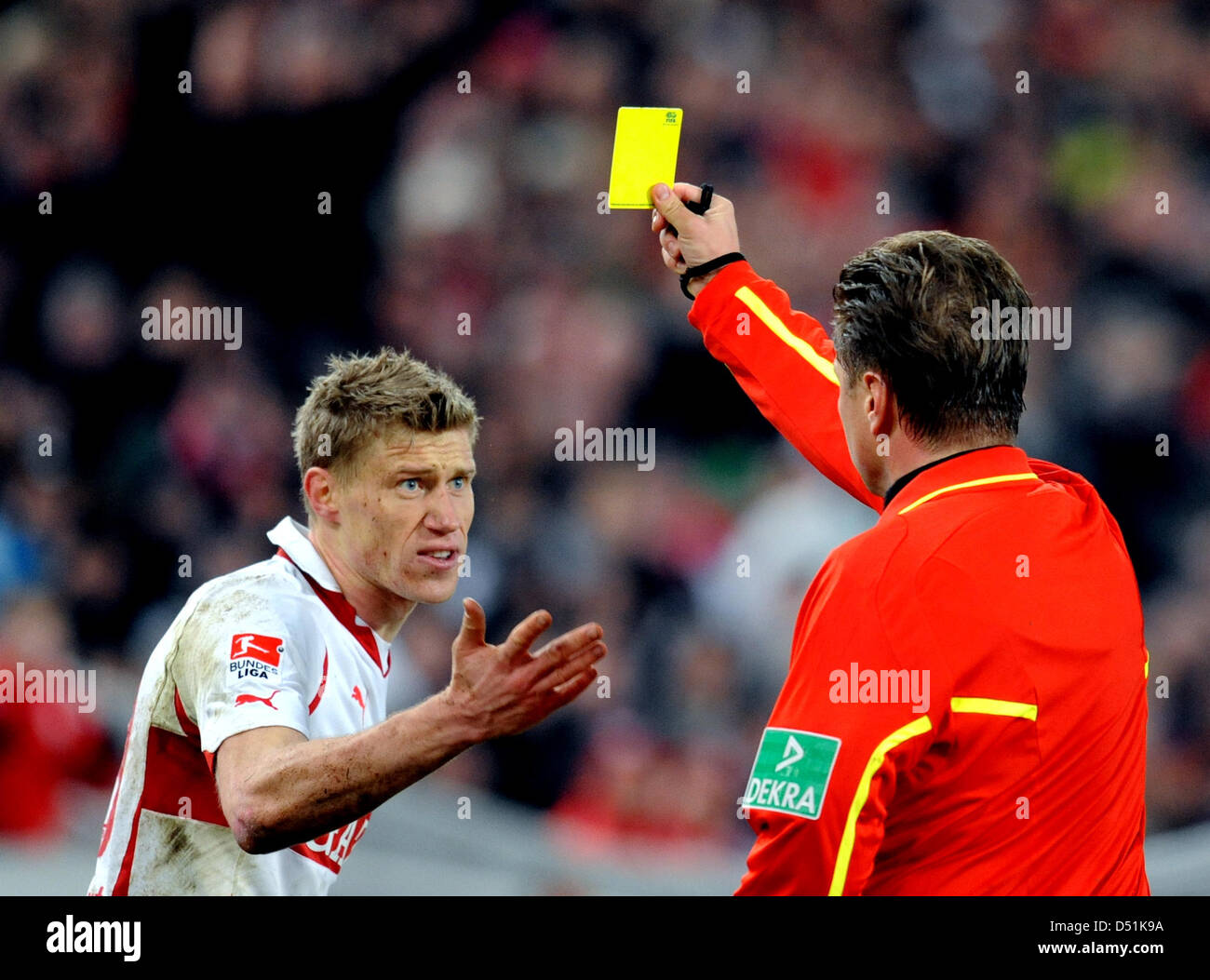 Referee Thorsten Kinhoefer R Books Stuttgart s Pavel Pogrebnyak referee-thorsten-kinhoefer-r-books-stuttgart-s-pavel-pogrebnyak