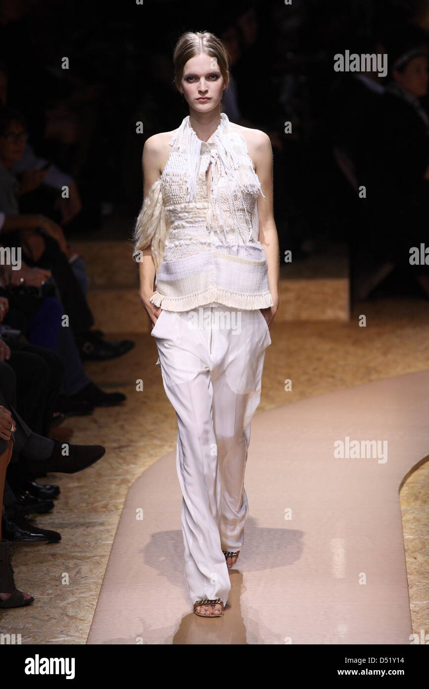 Celine runway hi-res stock photography and images - Alamy