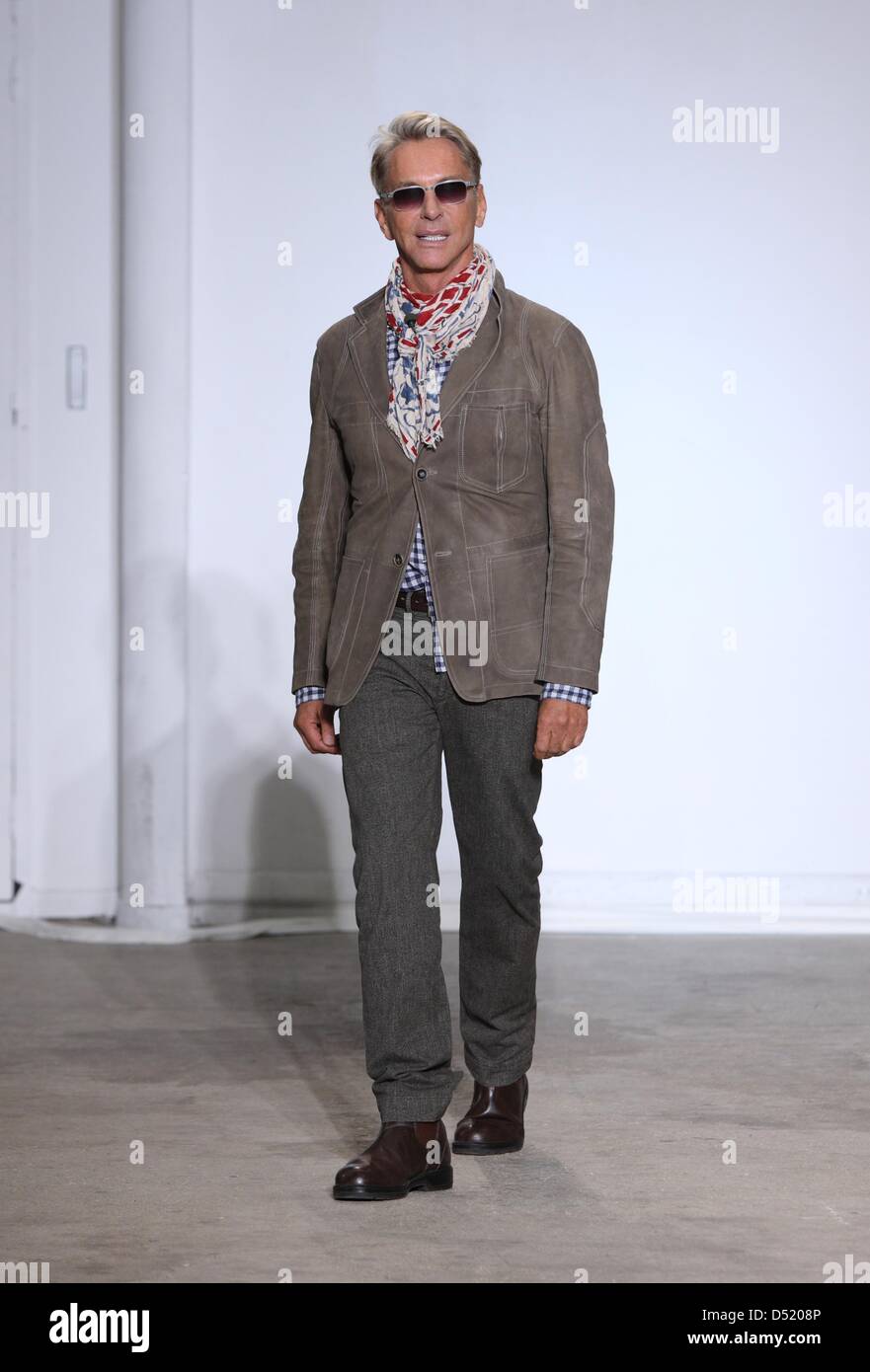 Wolfgang Joop presents his &lsquo;Wunderkind&rsquo; Spring/Summer 2011 collection